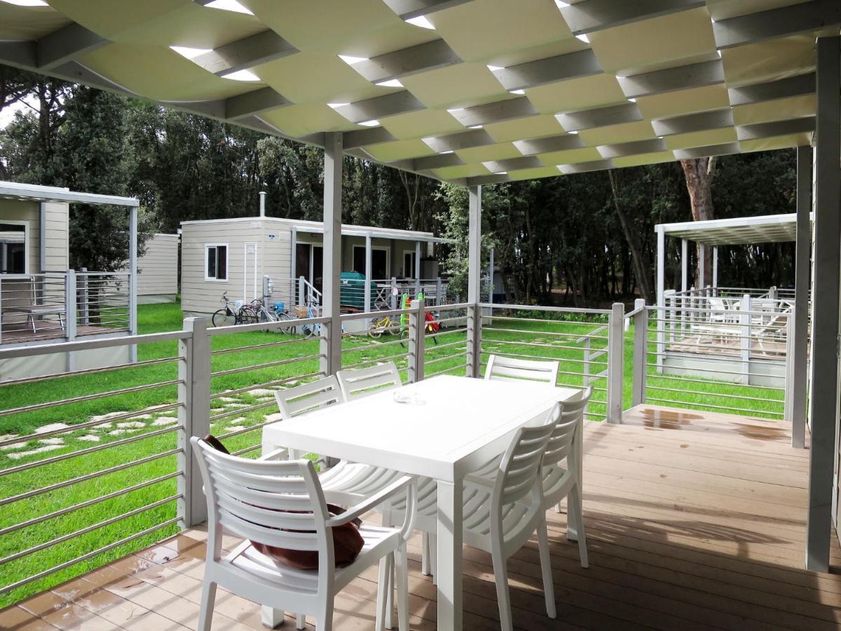 Holiday Home Maxi Caravan Capri By Interhome Baia Domizia Eksteriør billede
